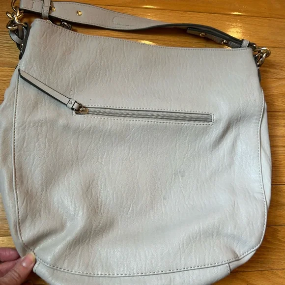 Jessica Simpson Gray Shoulder Bag with Metallic Detail - Picture 11 of 11